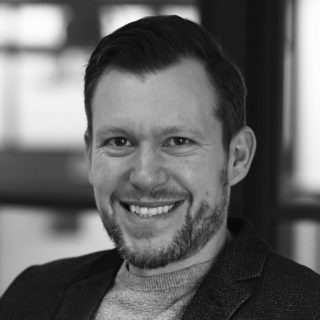 https://performancemanagement.boussiasevents.gr/wp-content/uploads/2019/02/stuart_hearn-320x320.jpg